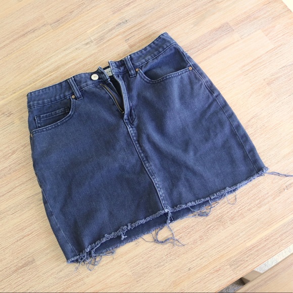 Pacsun Black Denim Skirt - Picture 2 of 4